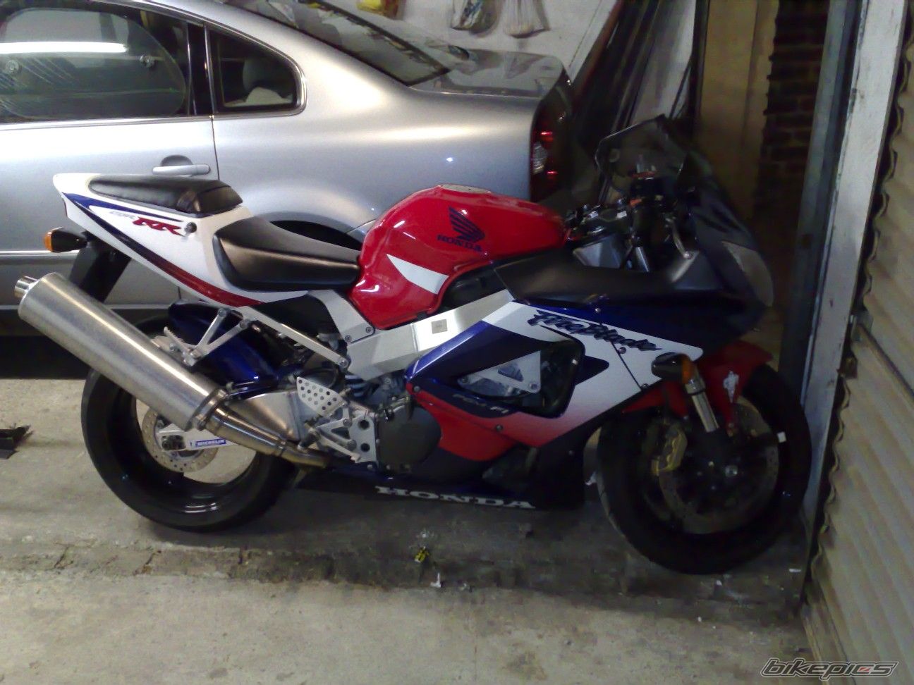 Photo 1045852