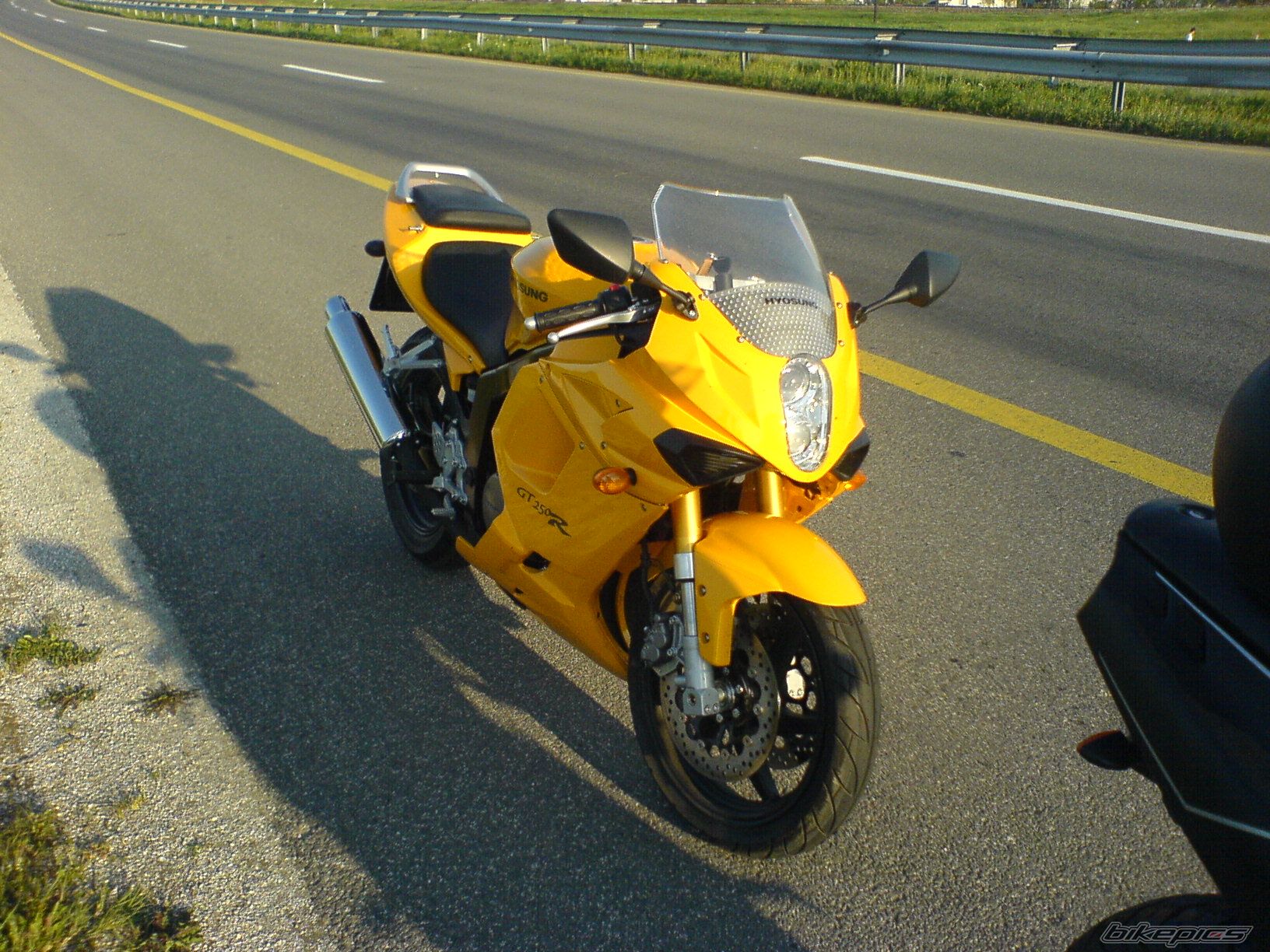 Photo 1045884