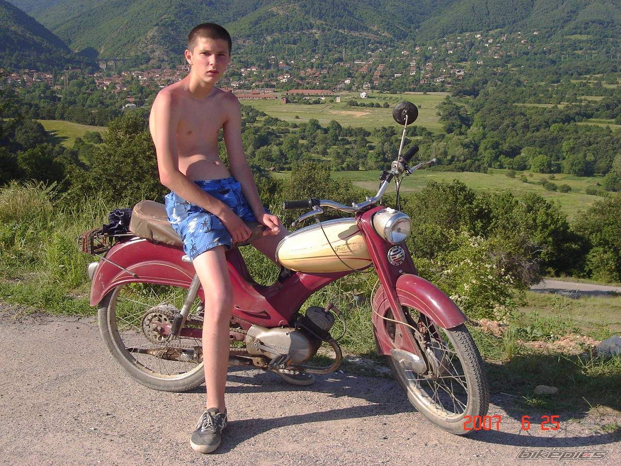 Bike Photo 1045909