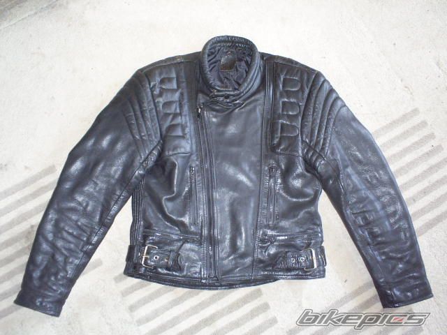 Photo 1045912