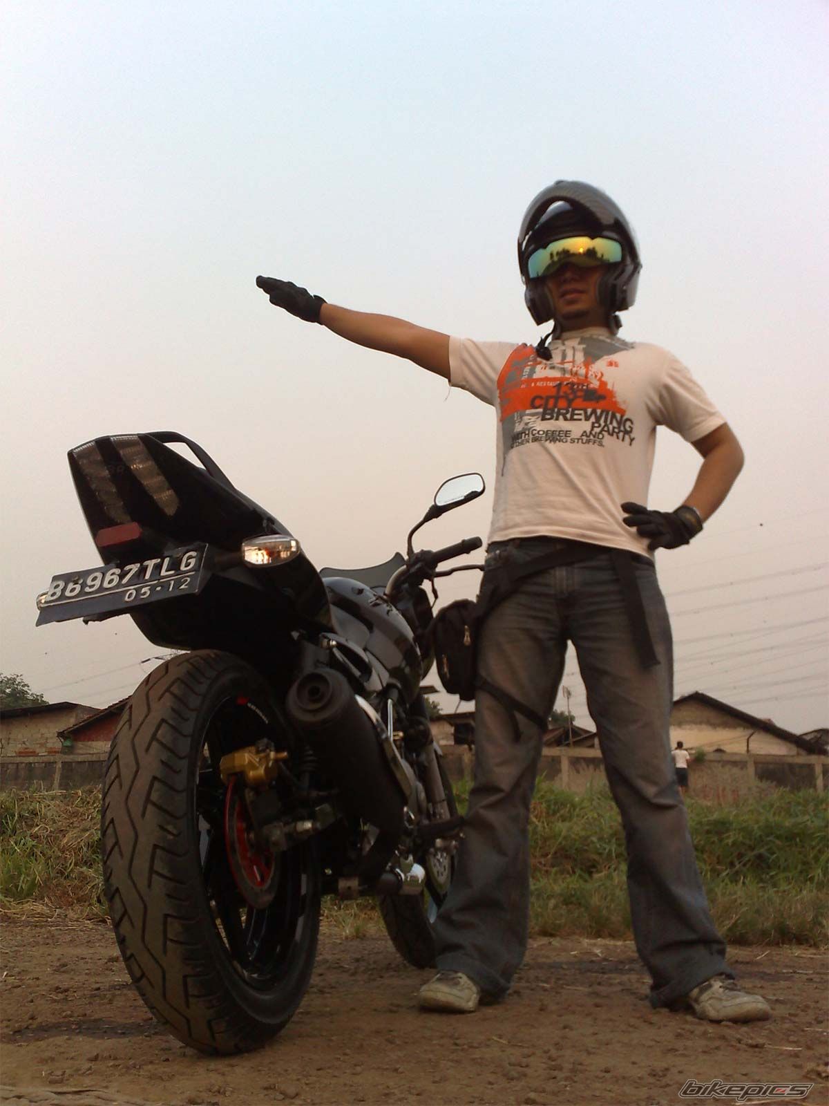 Bike Photo 1045958