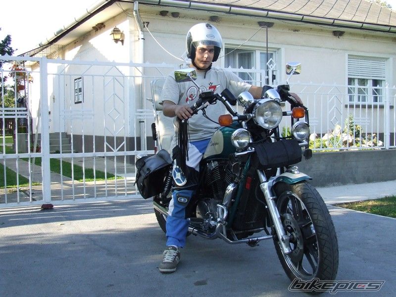 Photo 1046051