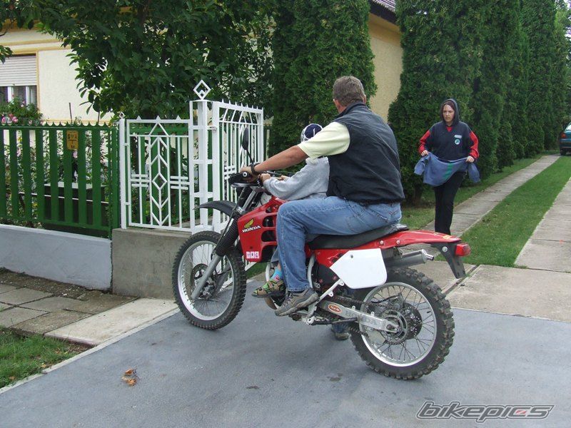 Photo 1046056