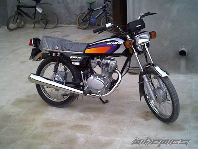Photo 1046089