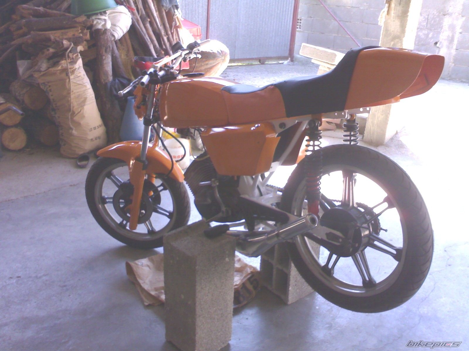 Photo 1046115