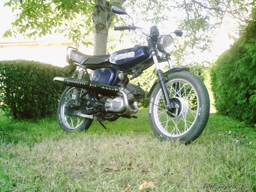 Photo 1046160