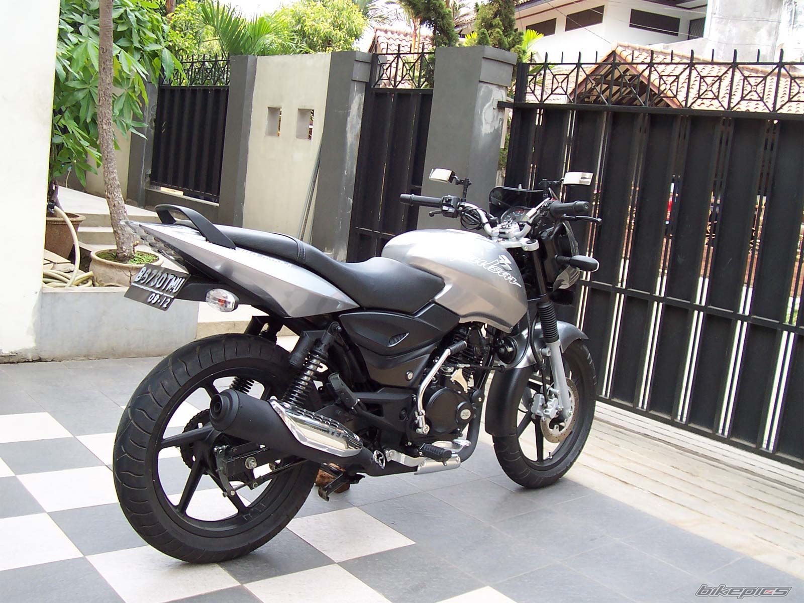 Bike Photo 1046194