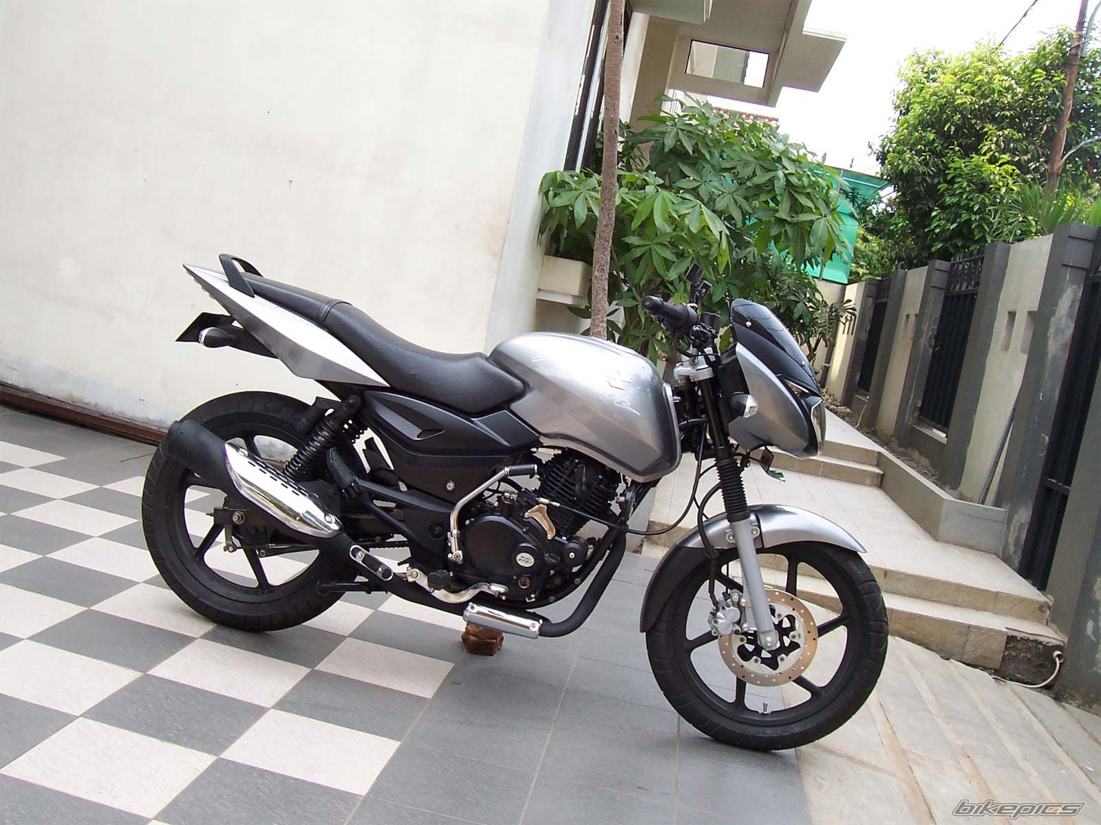 Bike Photo 1046197