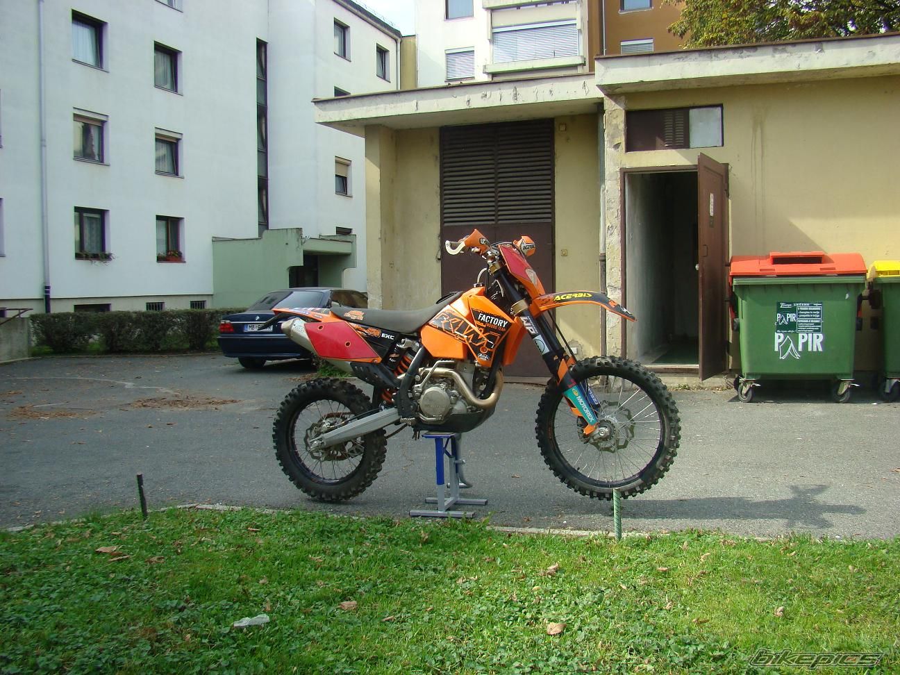 Bike Photo 1046860