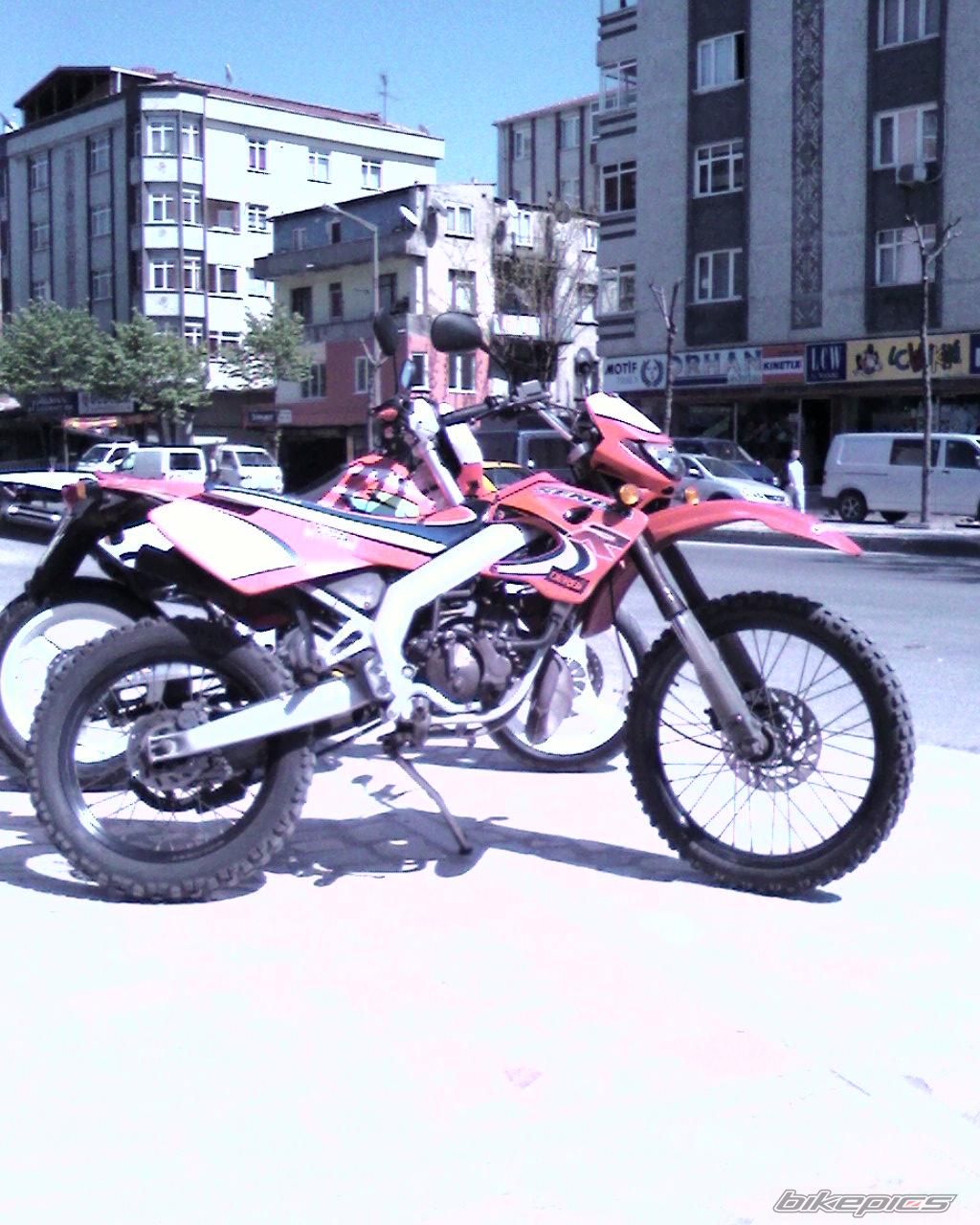 Photo 1047071