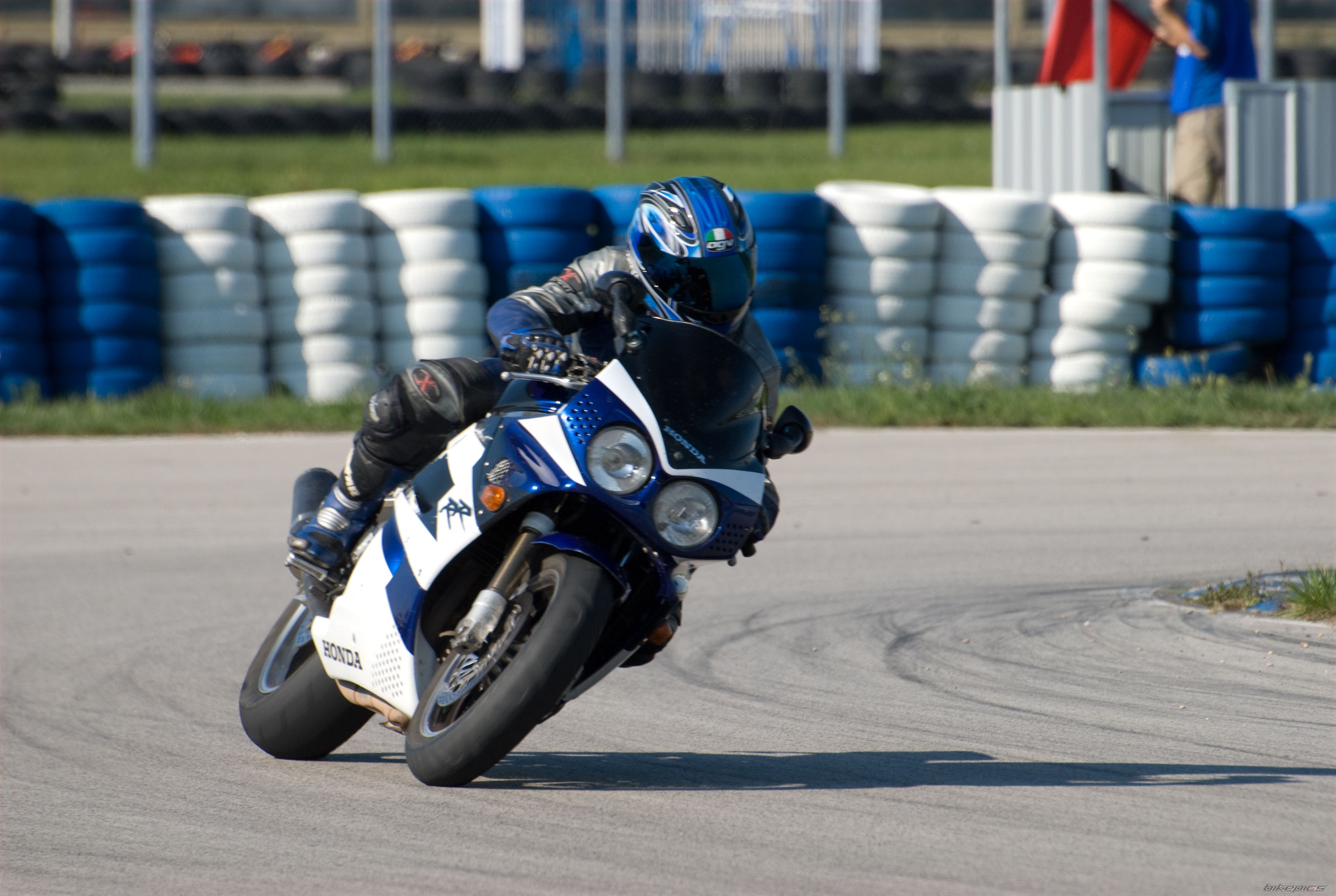 Bike Photo 1047076