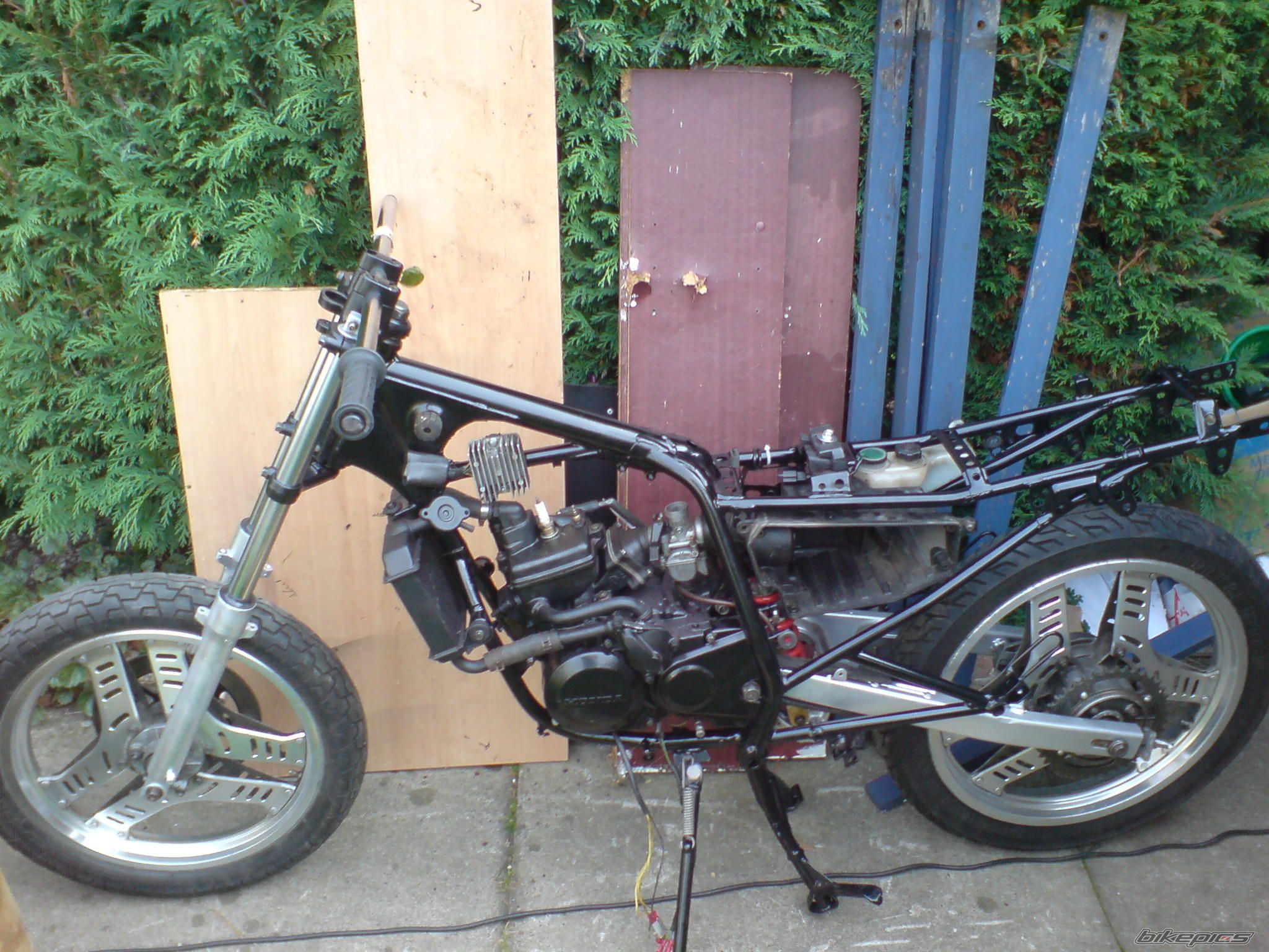 Photo 1047153