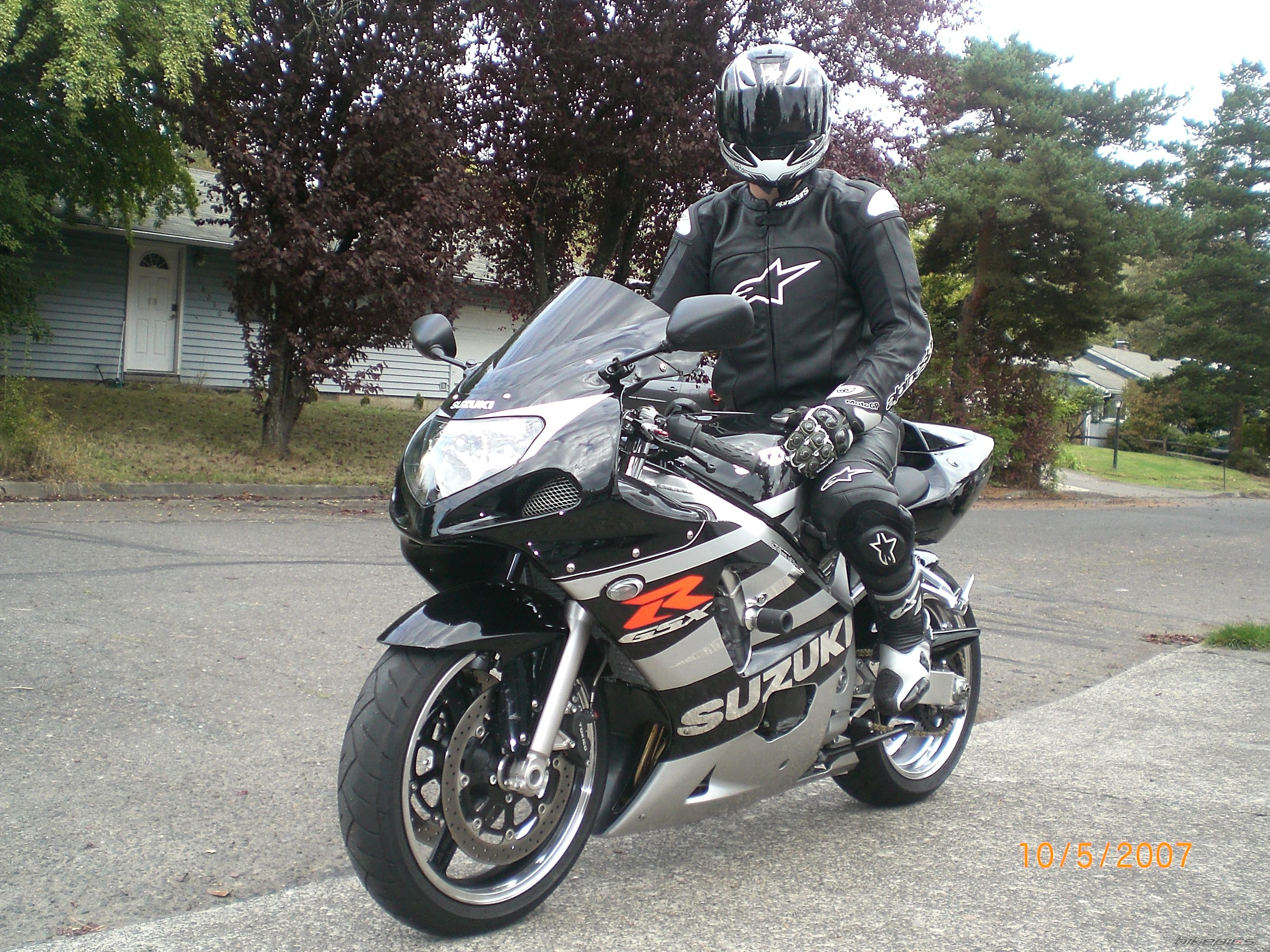 Photo 1047209
