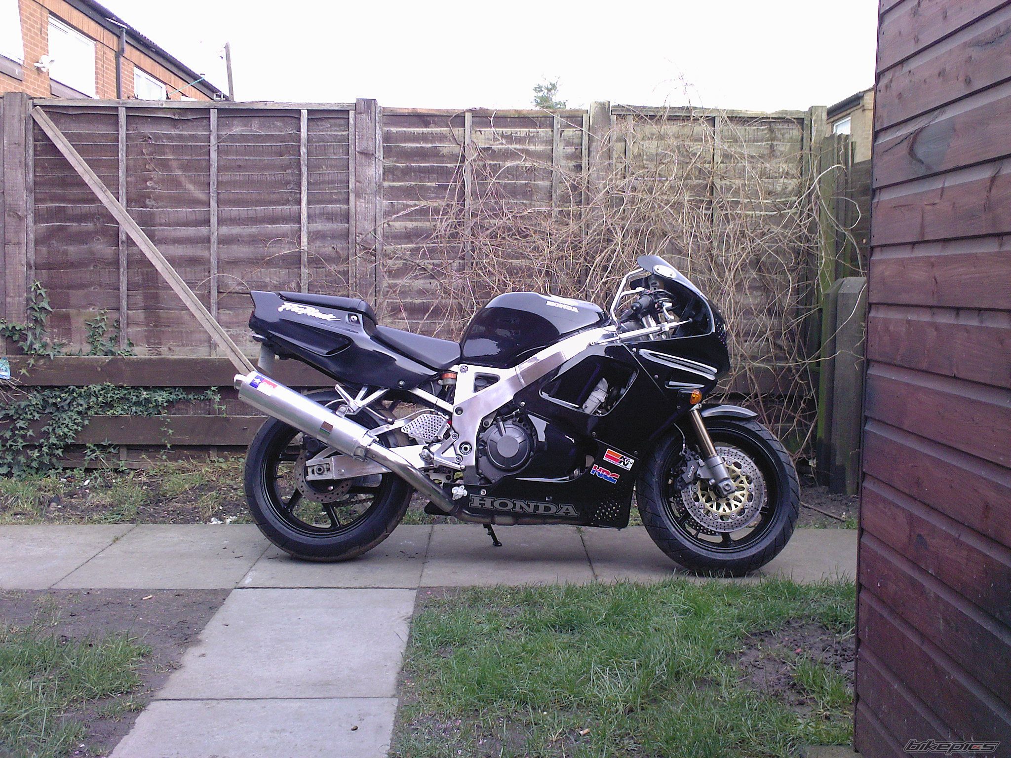 Photo 1047307