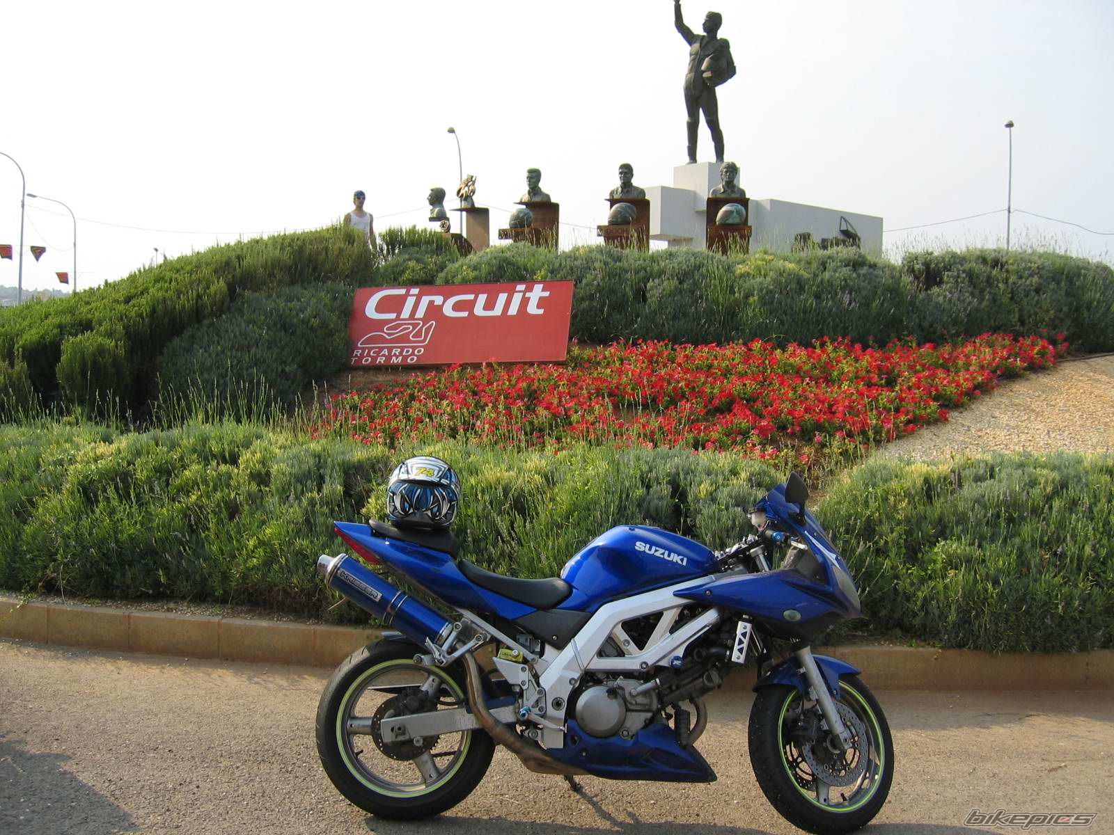 Bike Photo 1047346