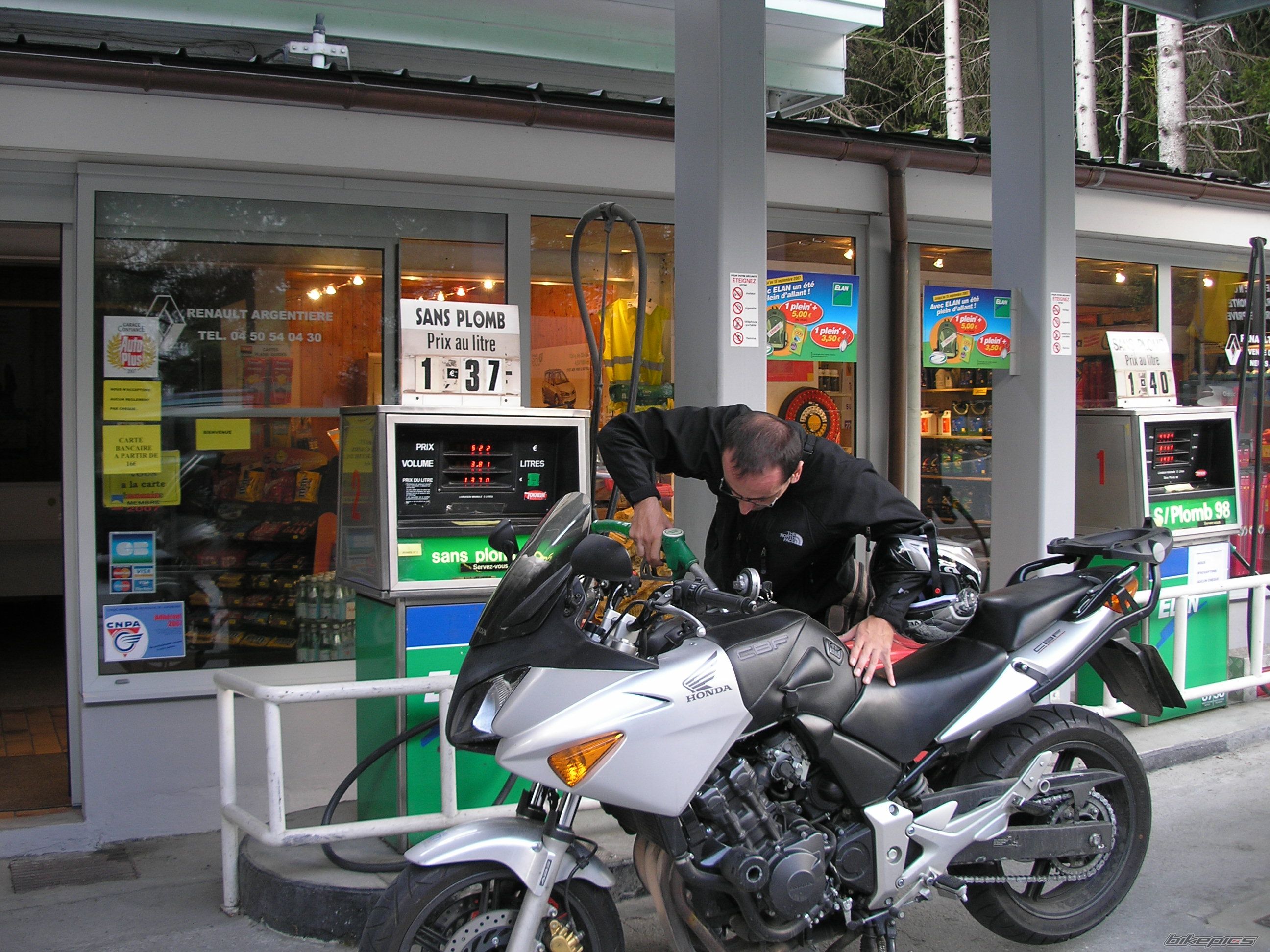 Bike Photo 1047434