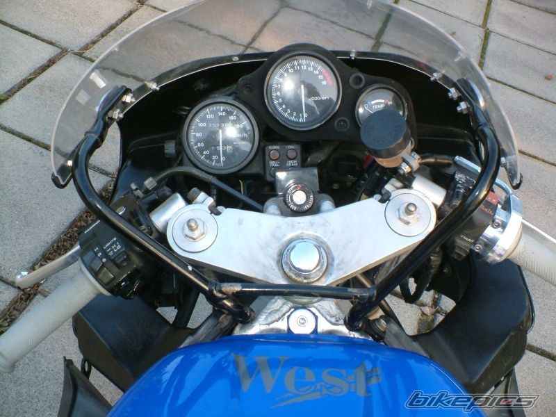 Photo 1047598