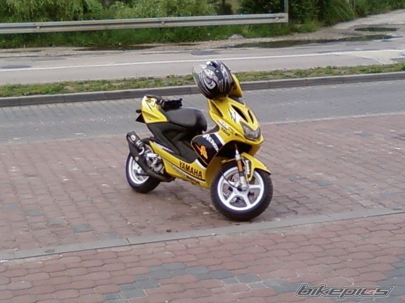 Photo 1047698