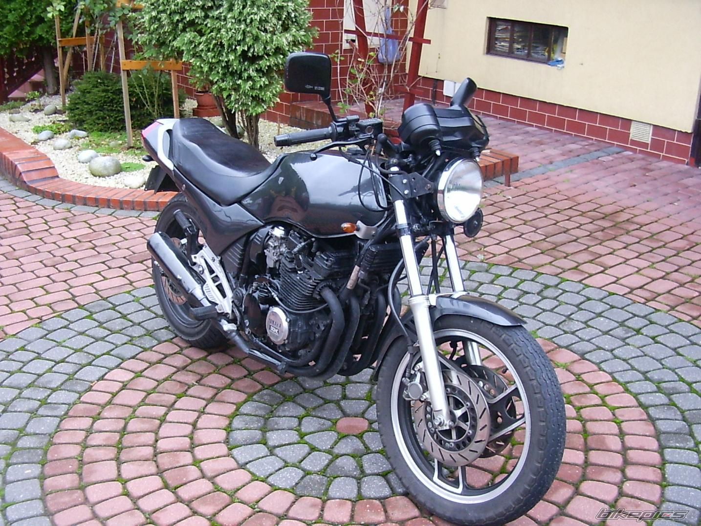 Bike Photo 1047930