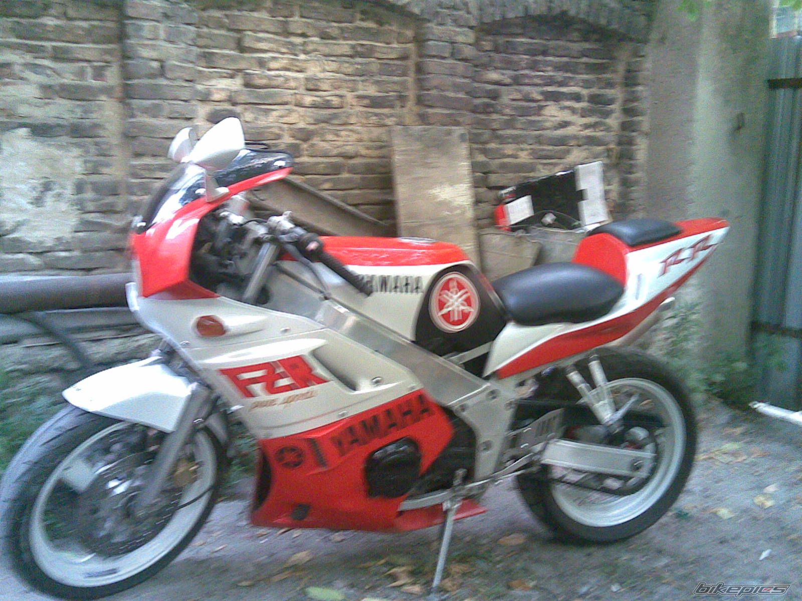 Photo 1048025