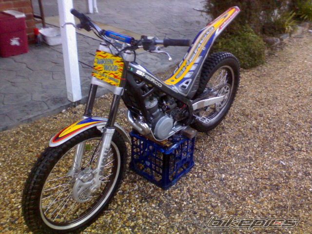 Bike Photo 1048028