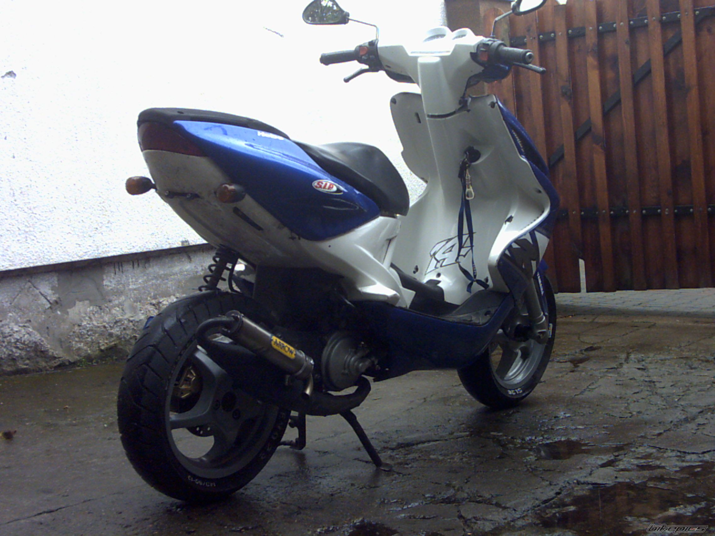 Photo 1048098