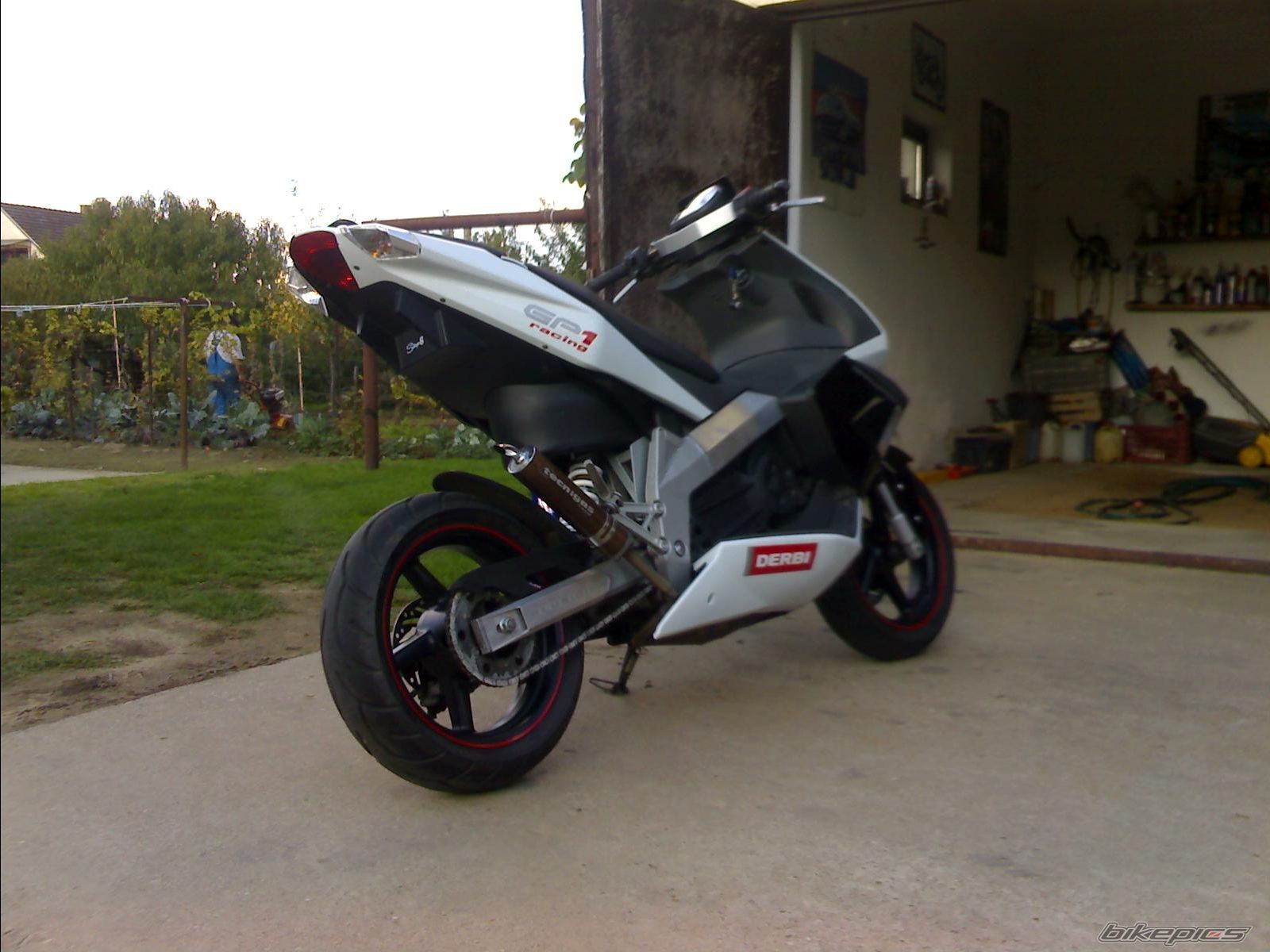 Photo 1048281