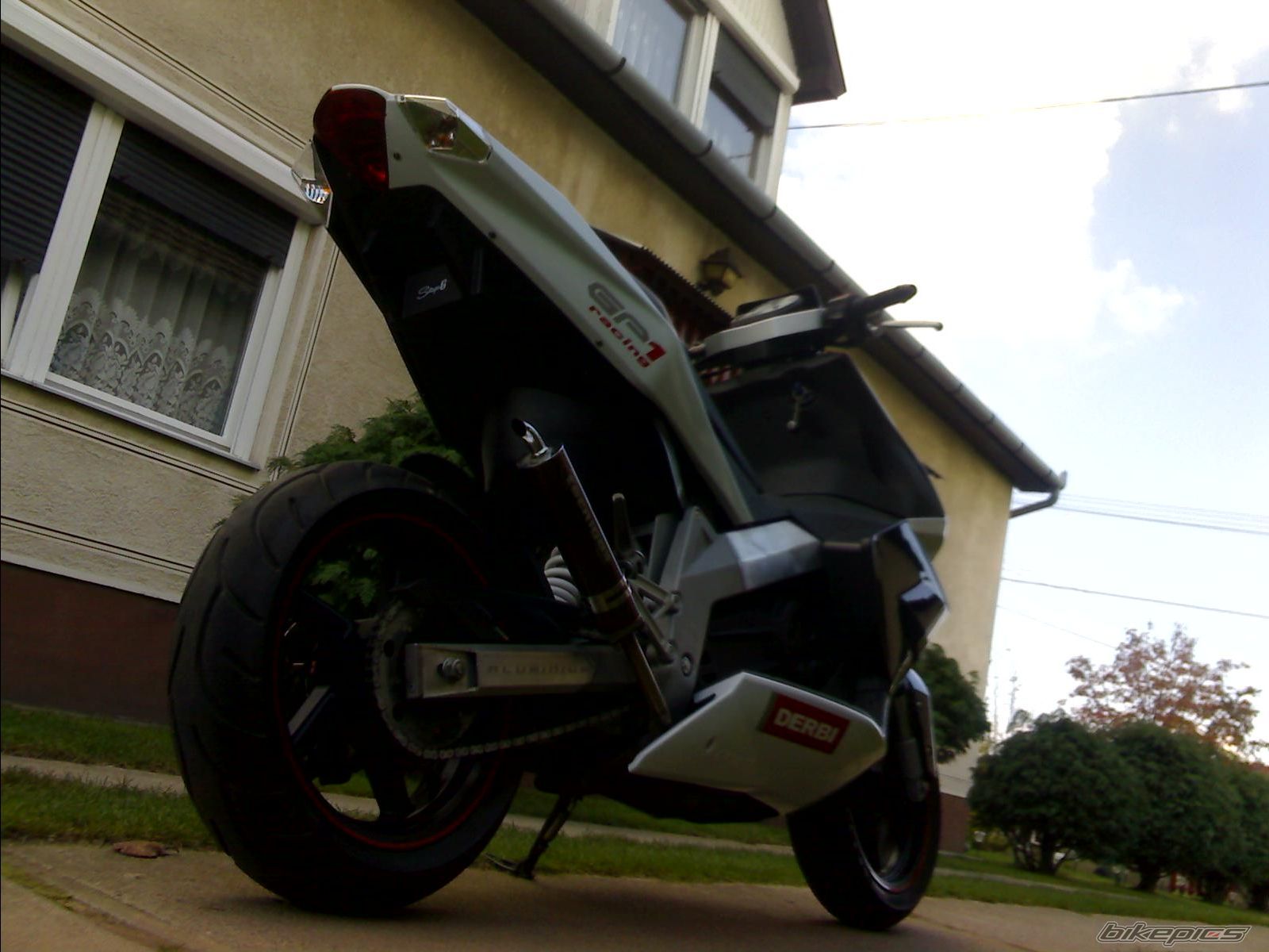 Photo 1048285