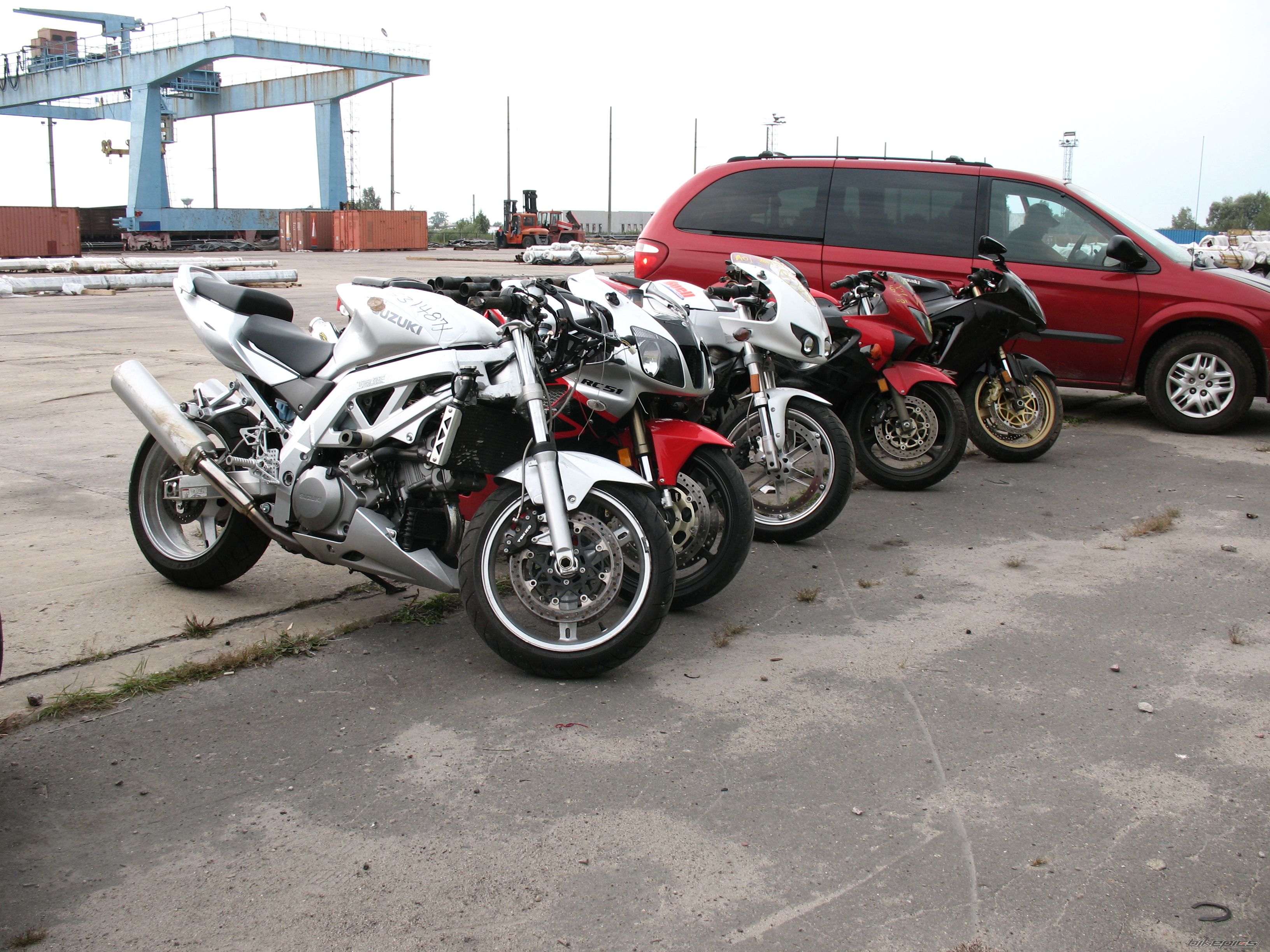 Photo 1048873