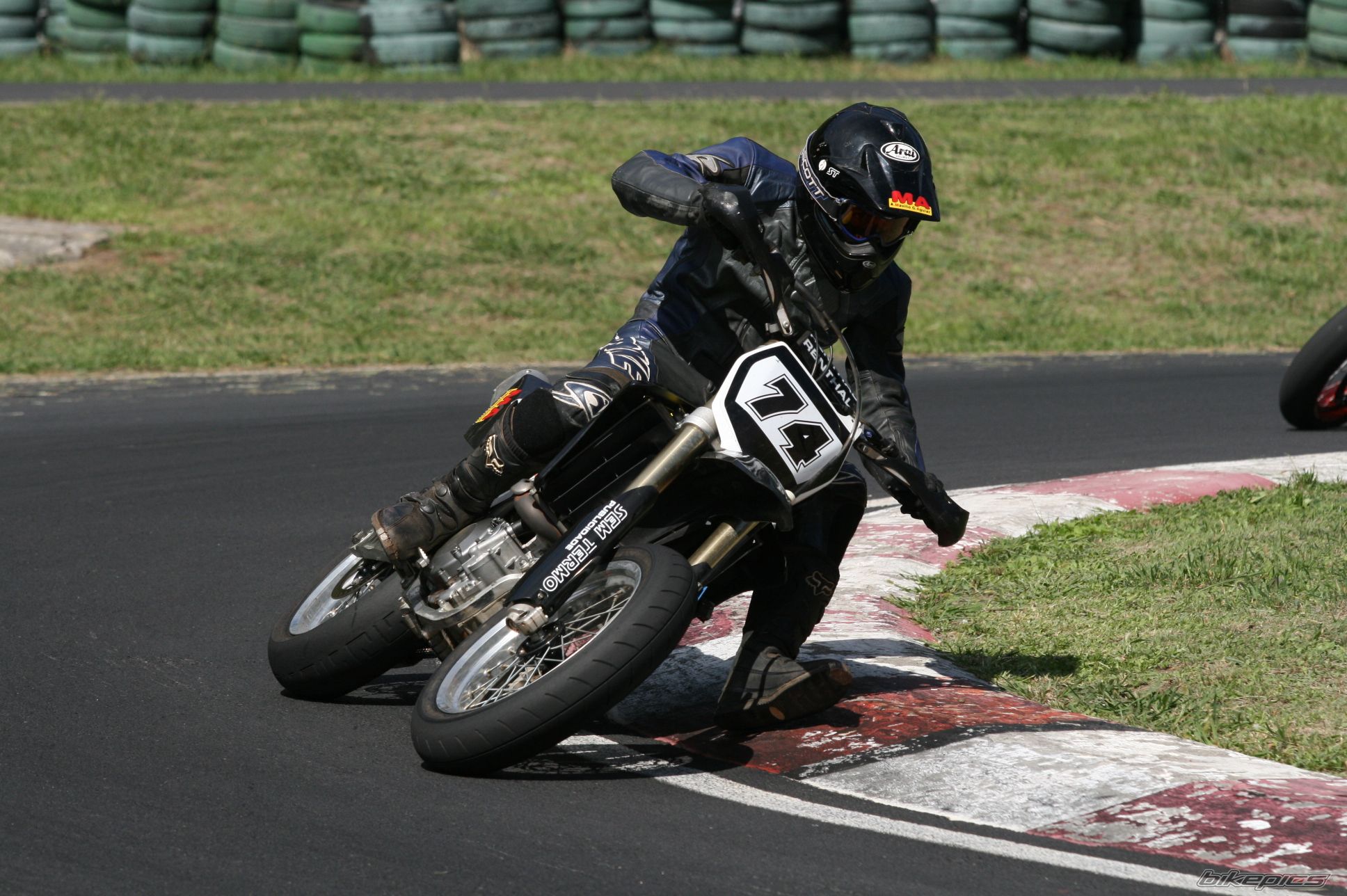 Bike Photo 1048884