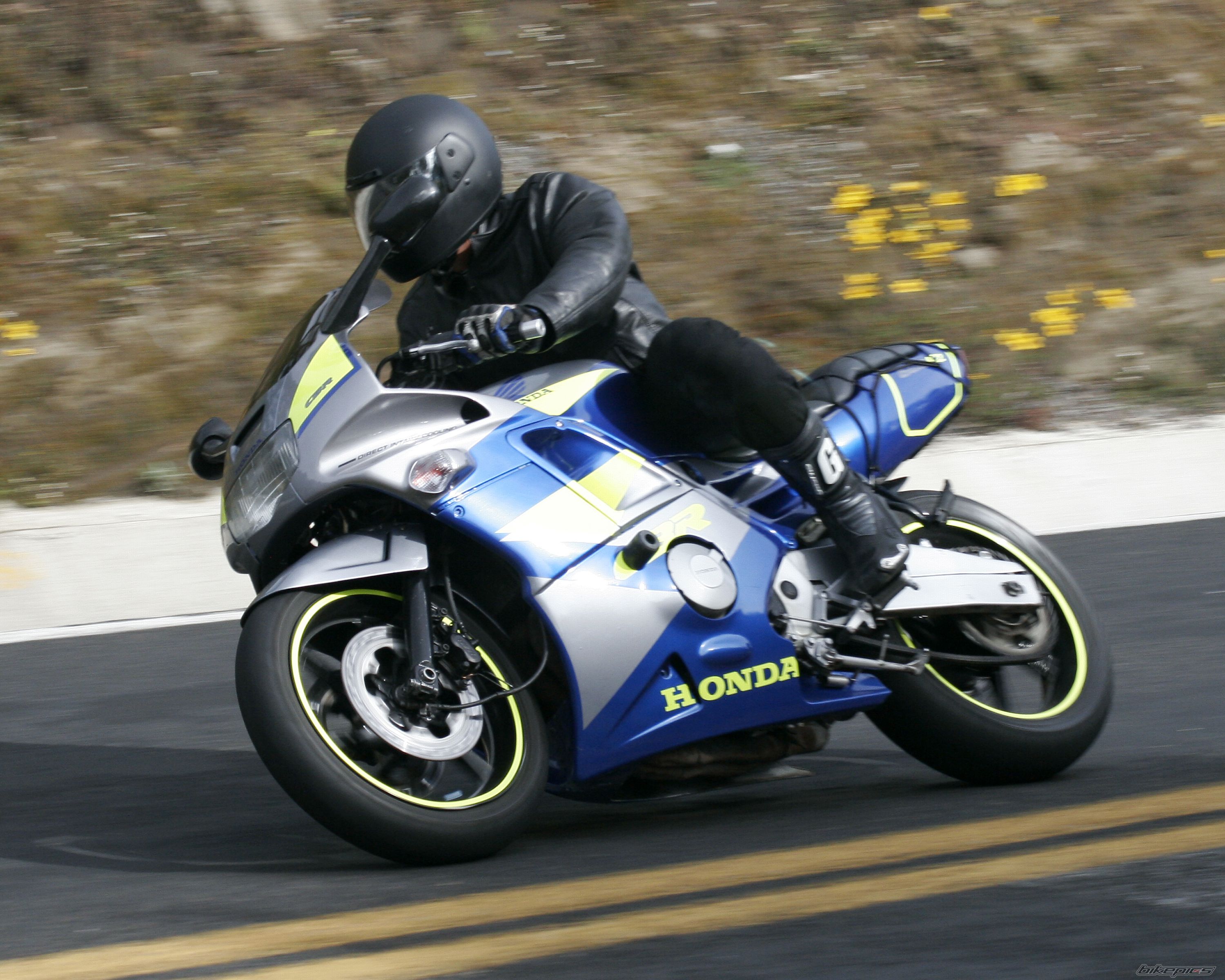 Bike Photo 1048955