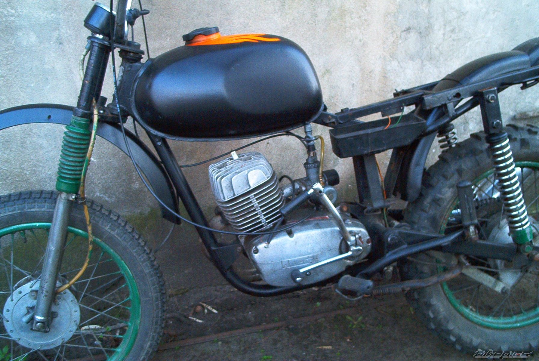 Bike Photo 1049399