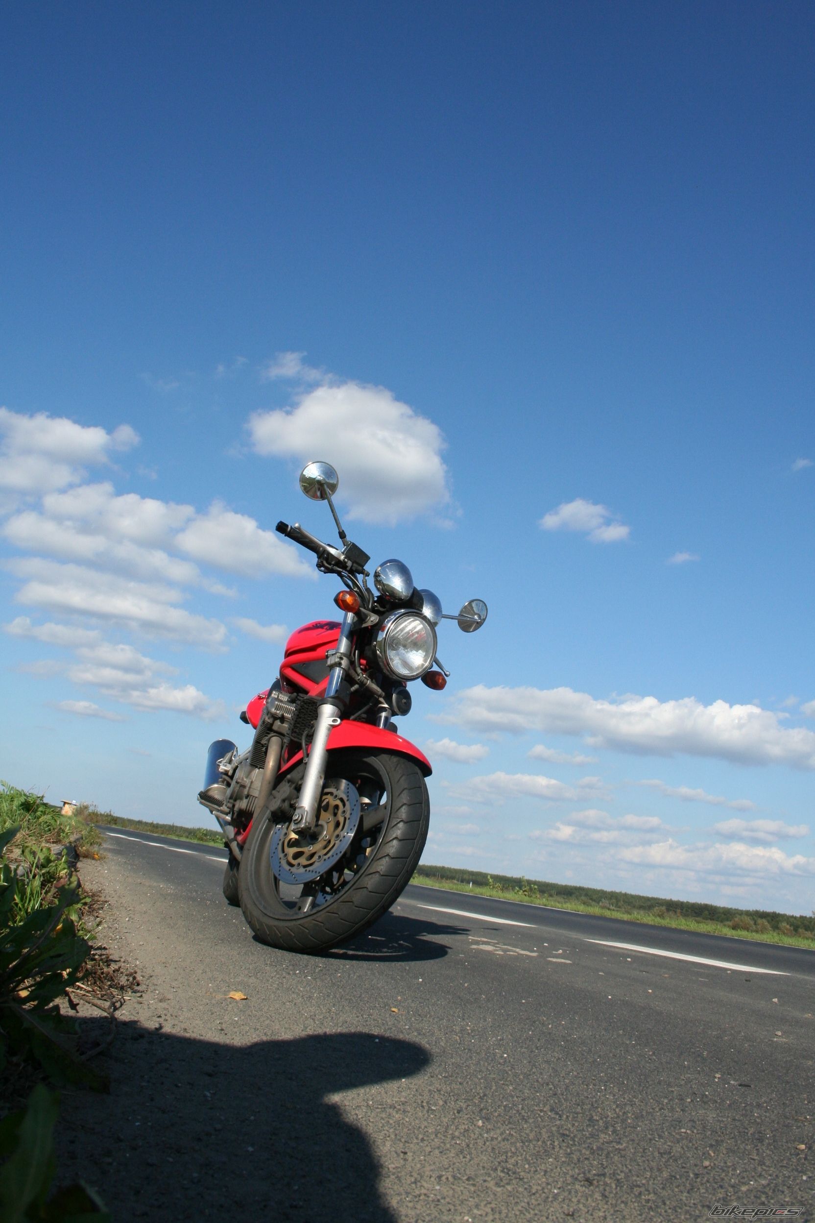 Bike Photo 1049435