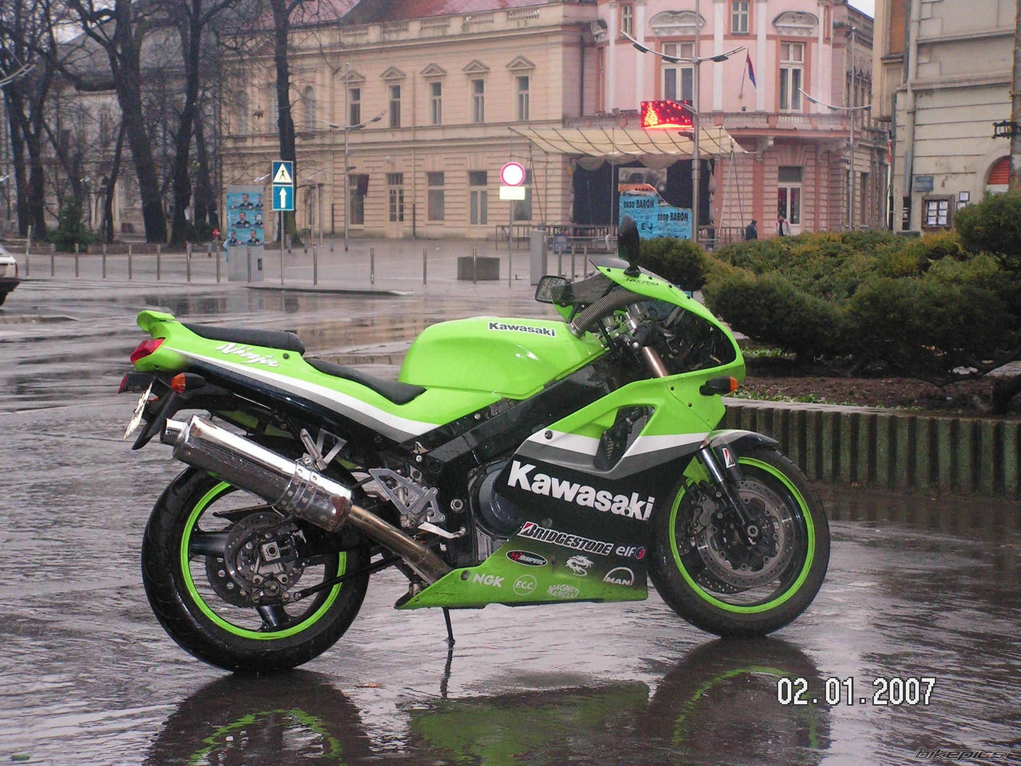 Photo 1049488