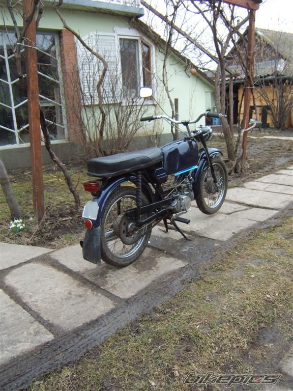 Photo 1049495