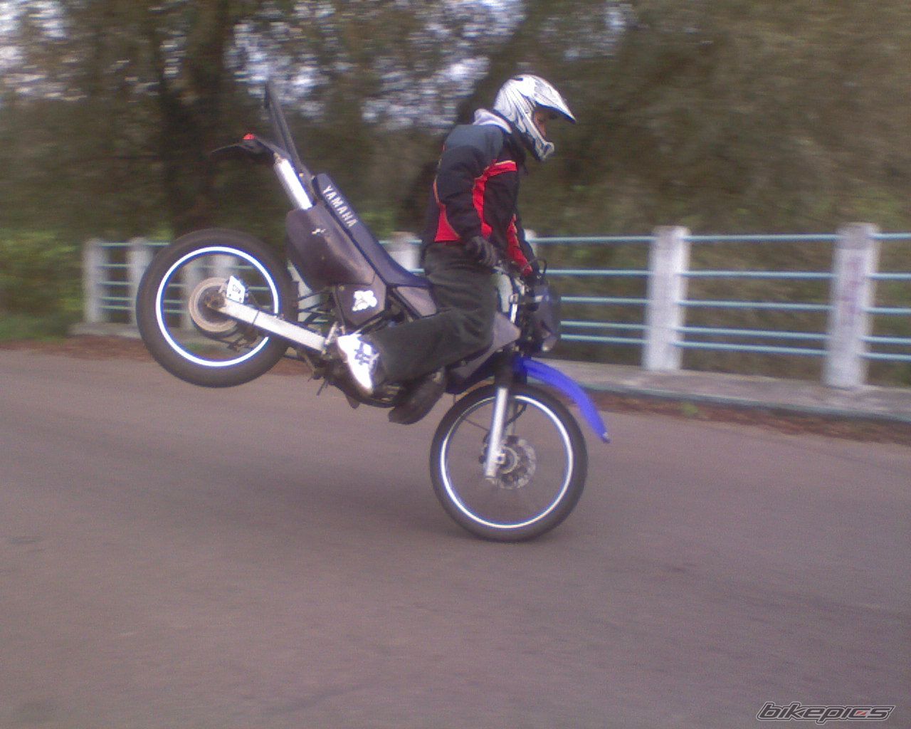 Bike Photo 1049609