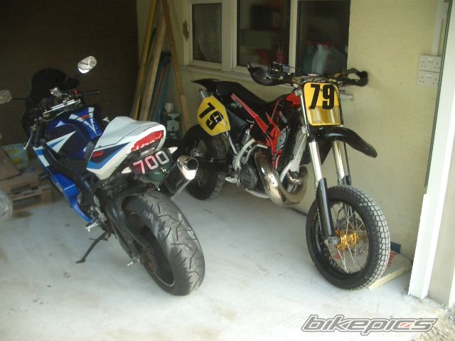 Photo 1049613