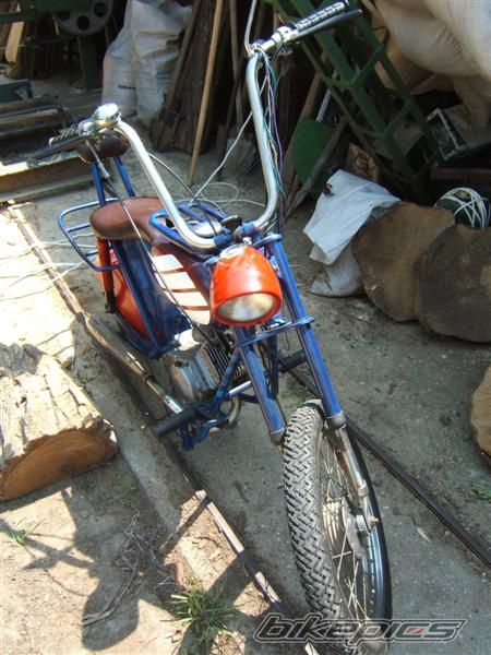 Photo 1049635