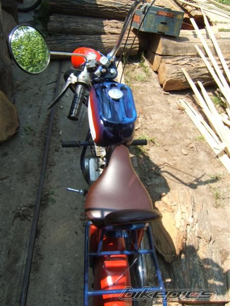 Photo 1049636