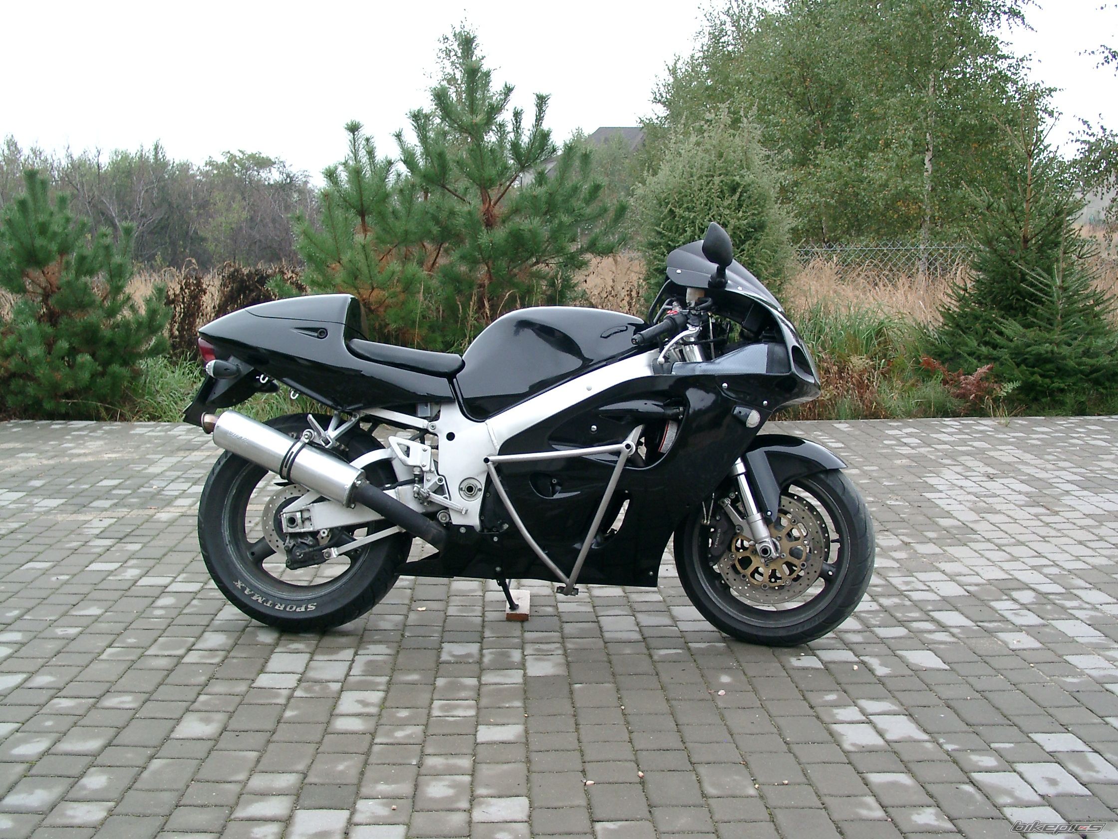 Bike Photo 1049688