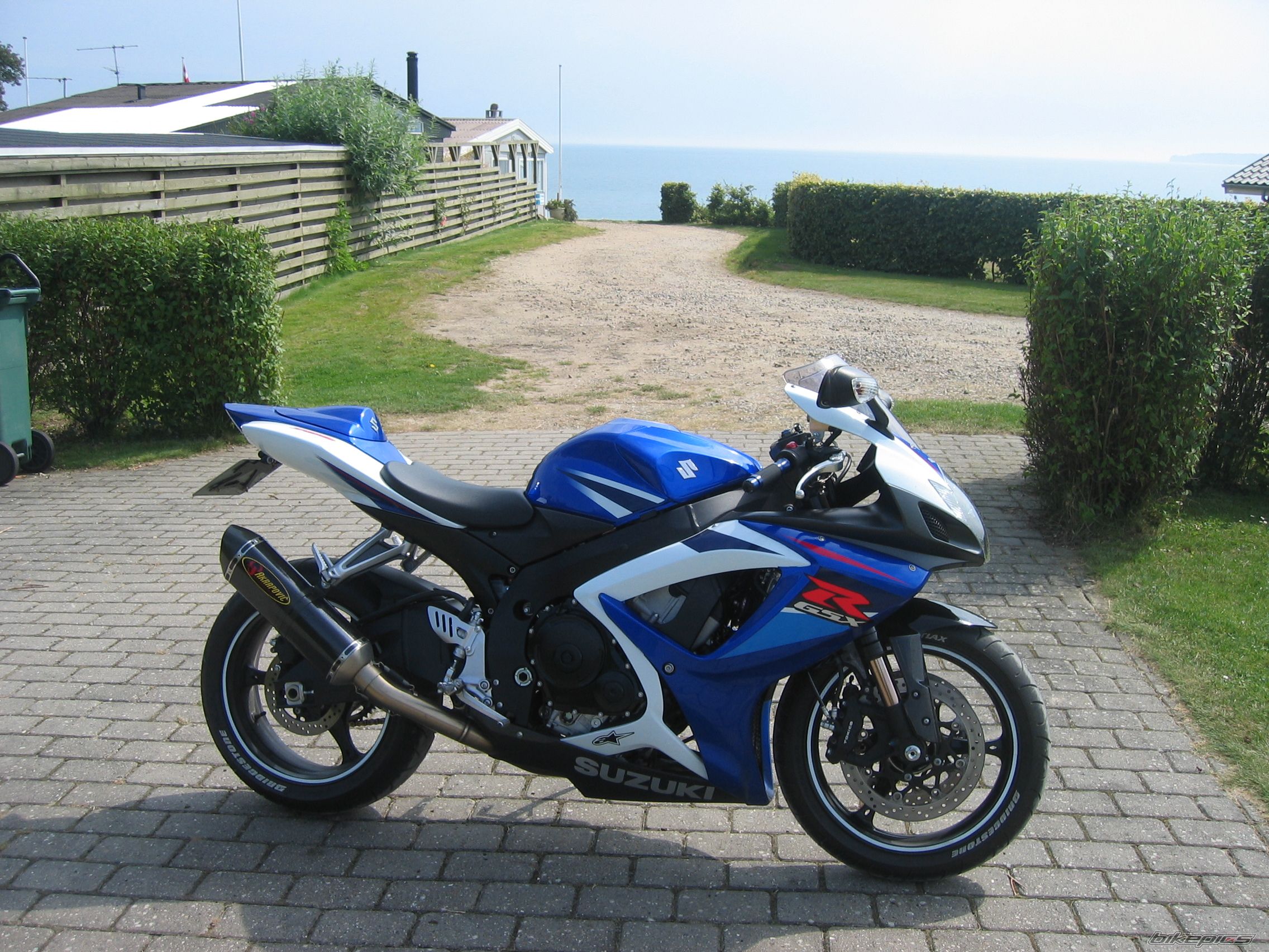 Bike Photo 1049828