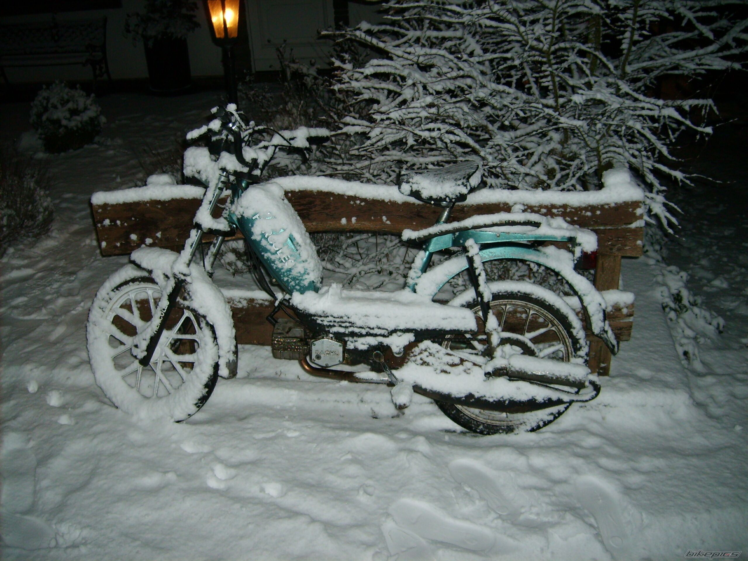 Photo 1049881