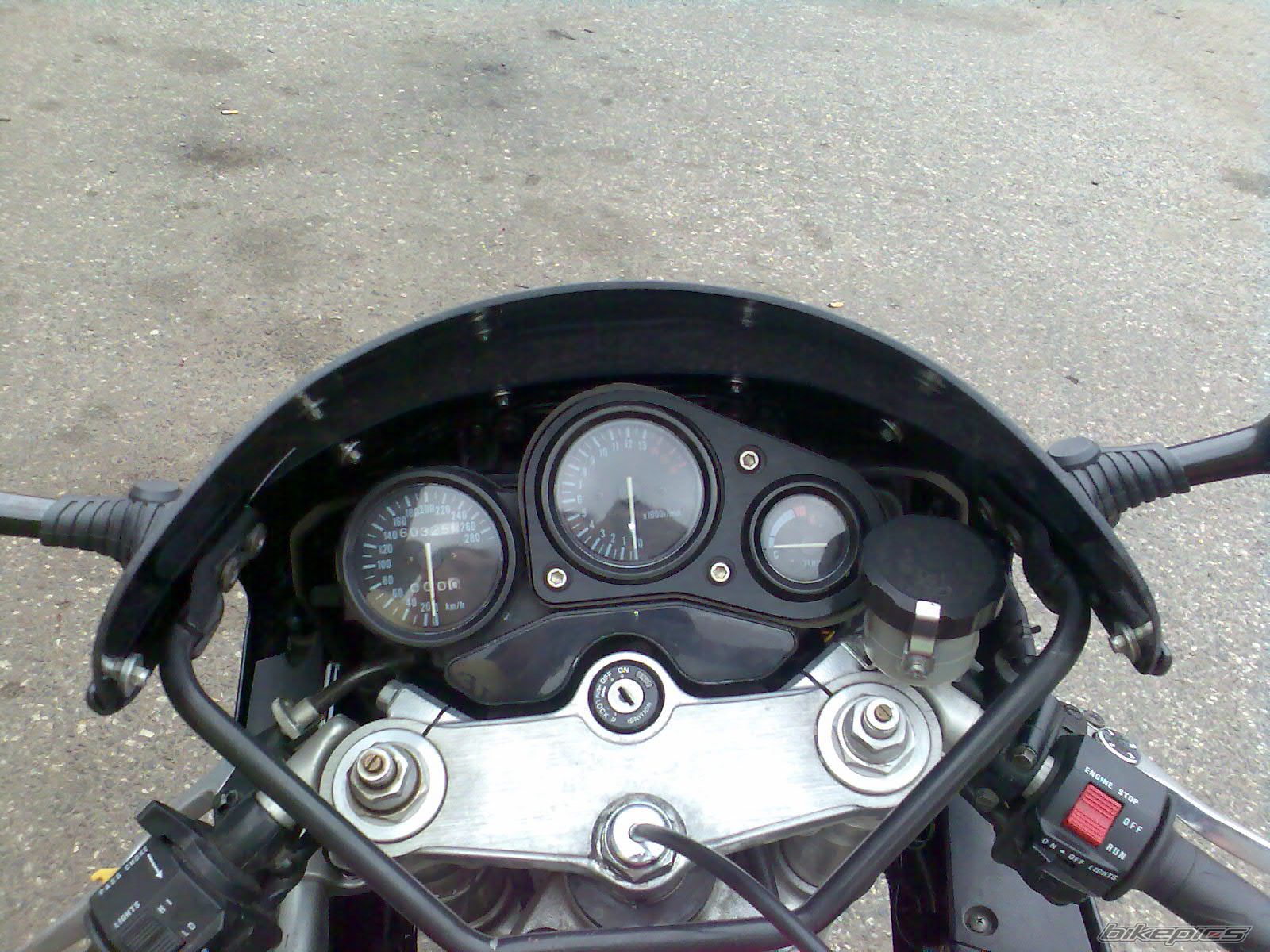 Photo 1049913