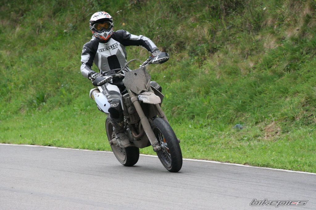 Bike Photo 1050007