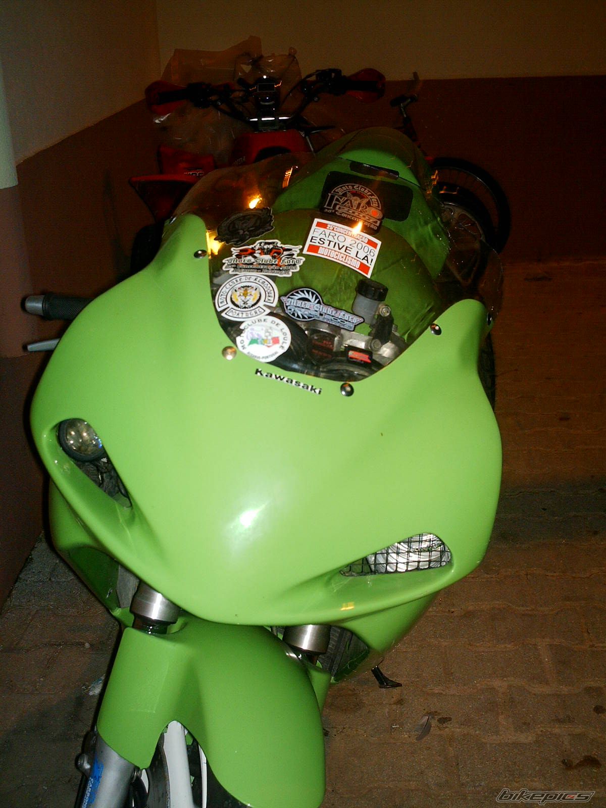 Photo 1050012