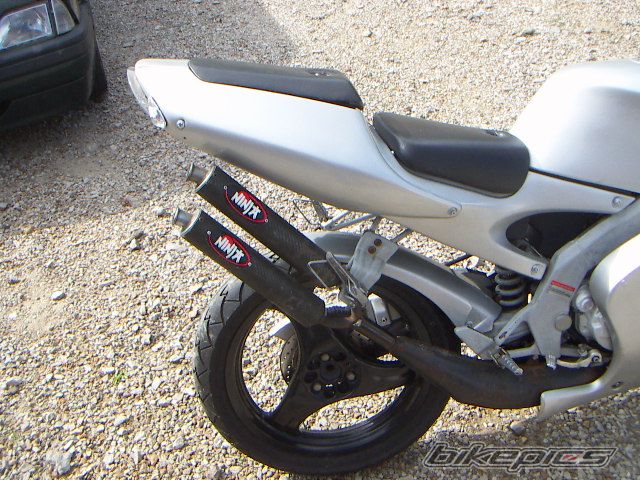 Photo 1050030