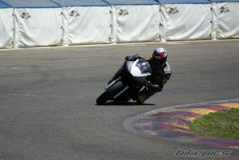 Bike Photo 1050088