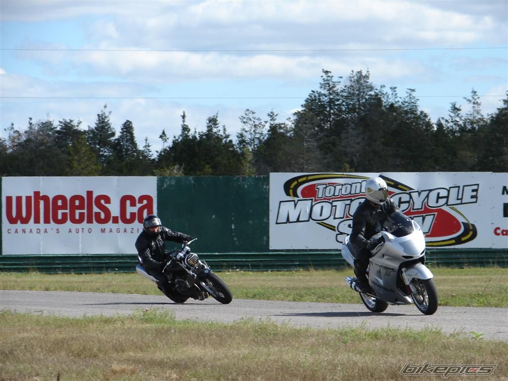 Photo 1050128