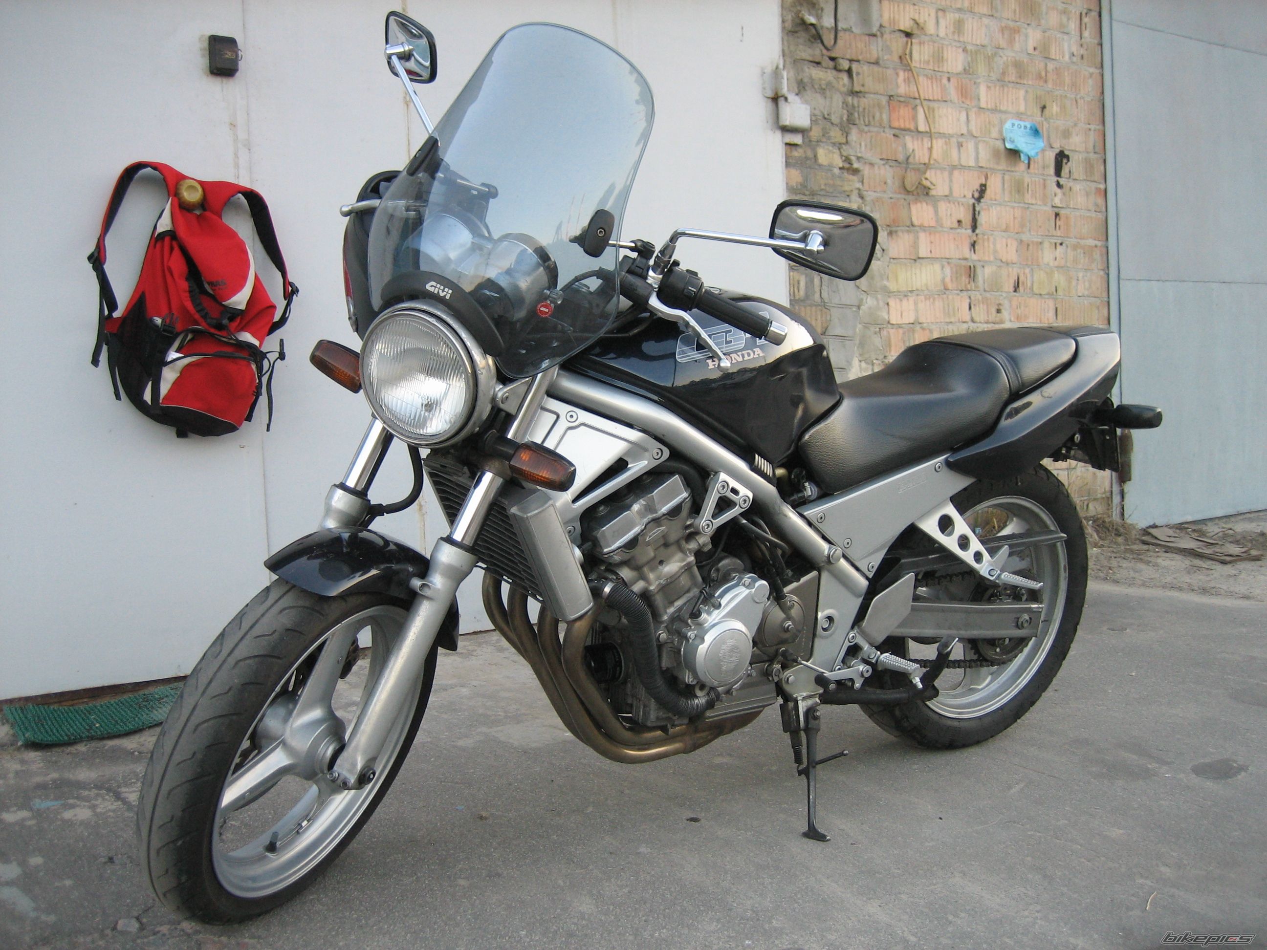 Photo 1050278