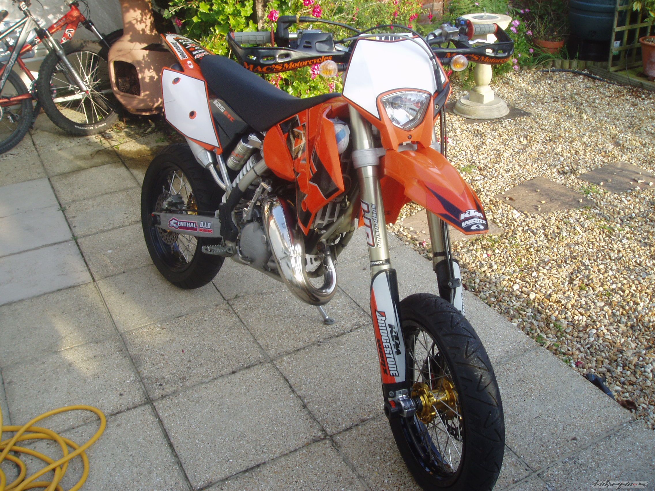 Bike Photo 1050562